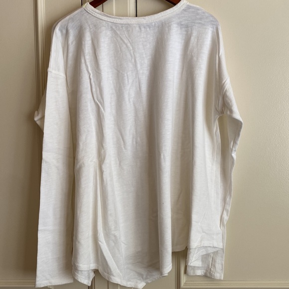 NWT Vimmia active white shirt, size M - Picture 2 of 5